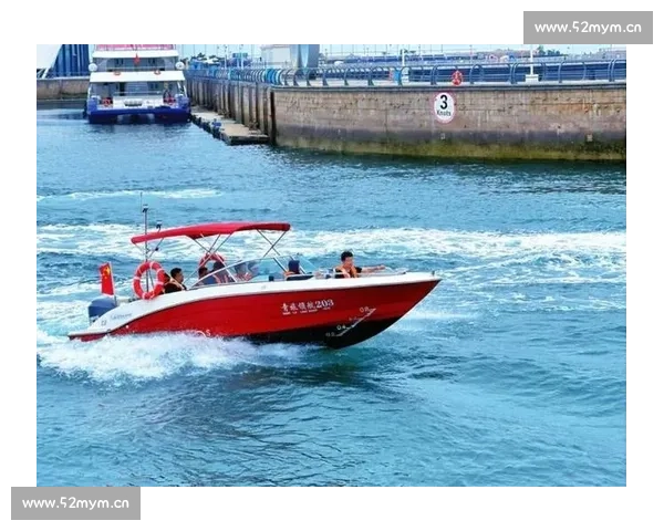 激情澎湃的快艇竞速盛宴探索极限速度与水上技巧的完美结合